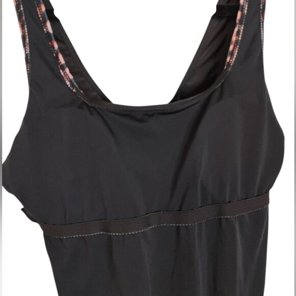 Leopard Print One Piece Swimsuit size Large Built-in Bra with removable Pads - Picture 7 of 16